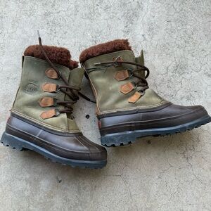 Alpine Women's Brown and Green Winter Boots